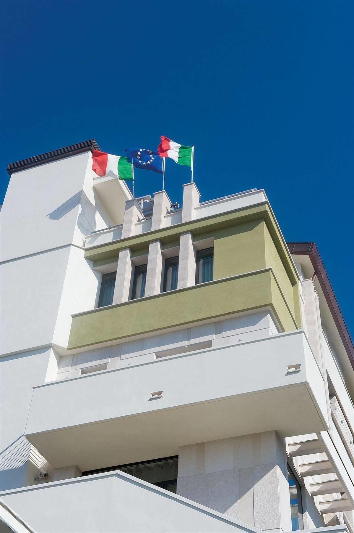 Hotel Vittoria San Giovanni Rotondo Zewnętrze zdjęcie